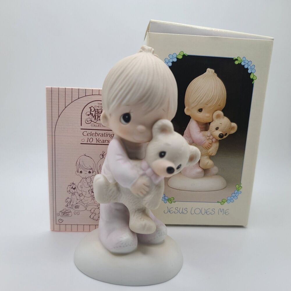 E1372B Precious Moments Jesus Loves Me Boy with Bear 1978